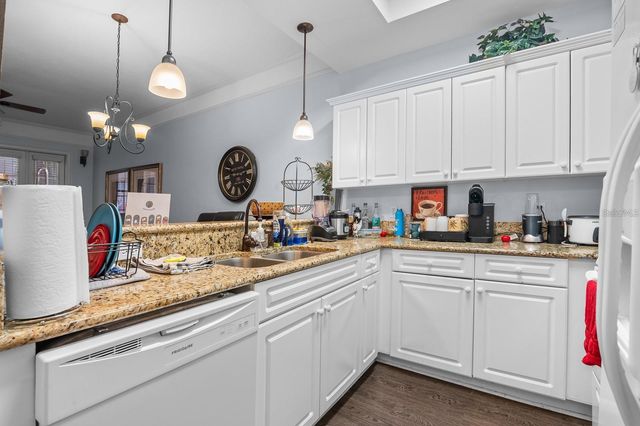 1320 NW 3RD AVENUE 114, Gainesville, FL 32603