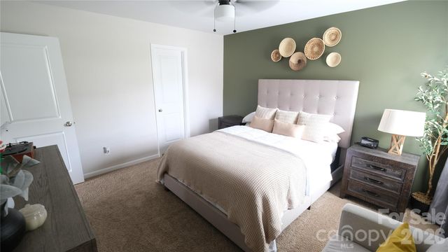 7032 Branch Fork Road, Charlotte, NC 28215