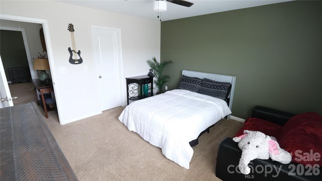 7032 Branch Fork Road, Charlotte, NC 28215