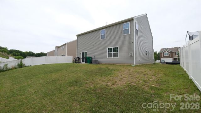 7032 Branch Fork Road, Charlotte, NC 28215