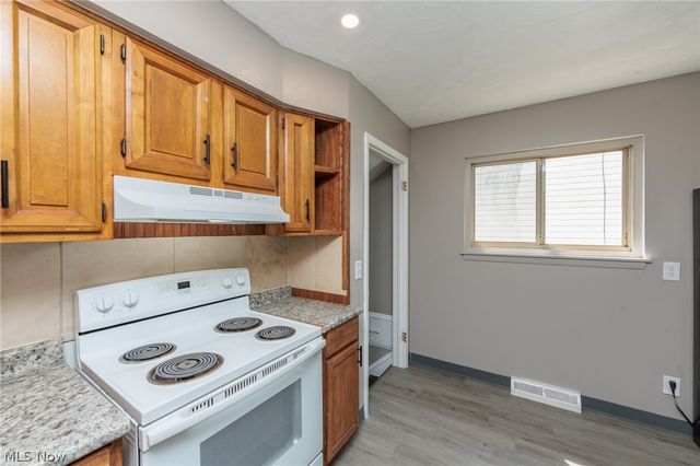 4405 E 156th Street, Cleveland, OH 44128