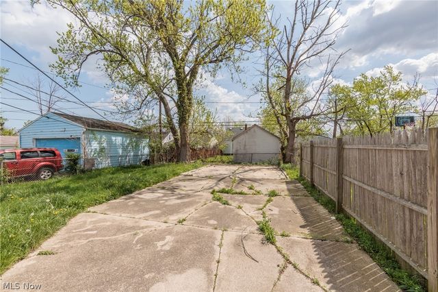 4405 E 156th Street, Cleveland, OH 44128