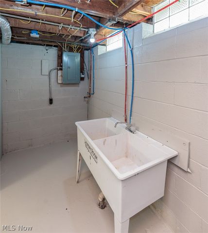 4405 E 156th Street, Cleveland, OH 44128