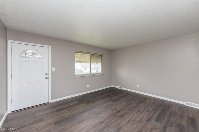 4405 E 156th Street, Cleveland, OH 44128