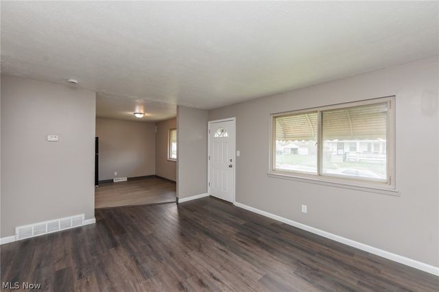 4405 E 156th Street, Cleveland, OH 44128