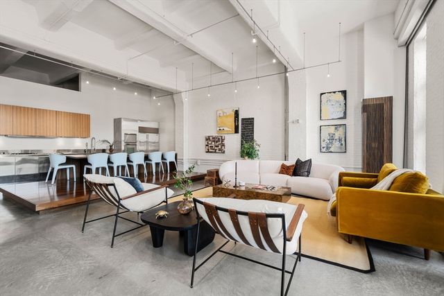 42 Chauncy Street 8A, Boston, MA 02111