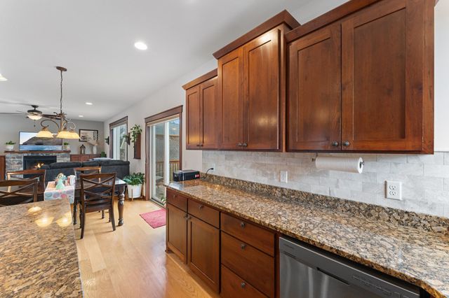 25188 Firefly Avenue, Wyoming, MN 55092