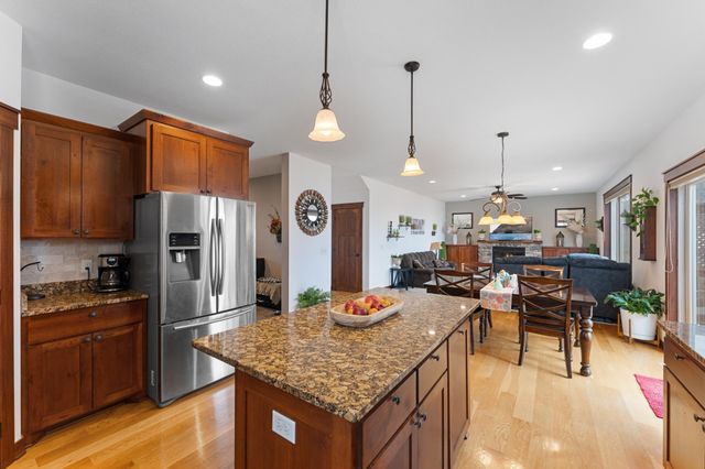 25188 Firefly Avenue, Wyoming, MN 55092