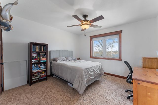 25188 Firefly Avenue, Wyoming, MN 55092