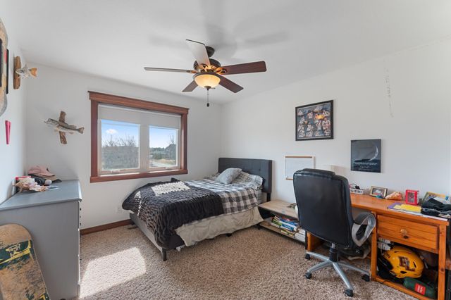 25188 Firefly Avenue, Wyoming, MN 55092