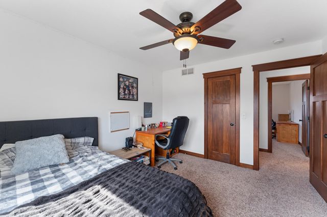 25188 Firefly Avenue, Wyoming, MN 55092