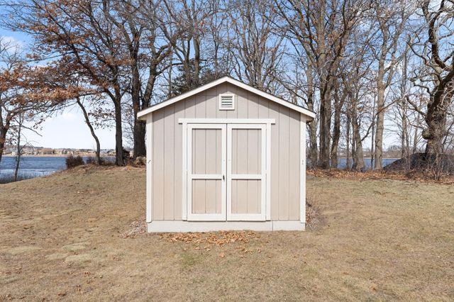 25188 Firefly Avenue, Wyoming, MN 55092