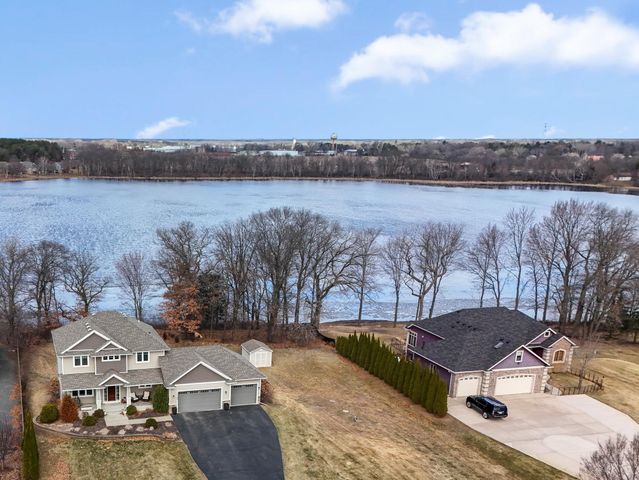 25188 Firefly Avenue, Wyoming, MN 55092