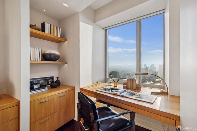 765 Market Street 32F, San Francisco, CA 94103