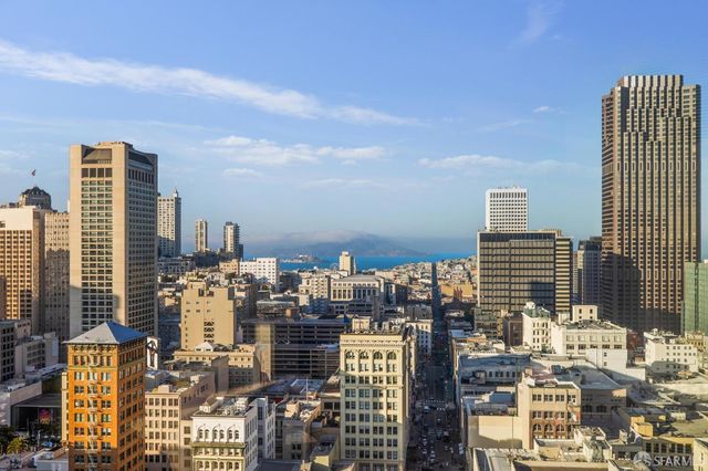 765 Market Street 32F, San Francisco, CA 94103