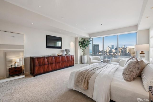 765 Market Street 32F, San Francisco, CA 94103