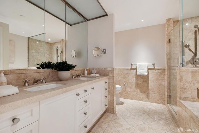 765 Market Street 32F, San Francisco, CA 94103