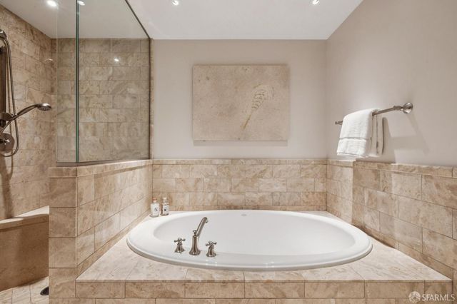 765 Market Street 32F, San Francisco, CA 94103