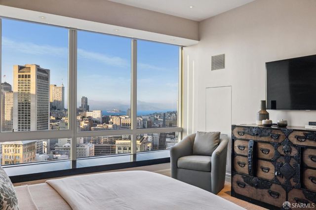 765 Market Street 32F, San Francisco, CA 94103