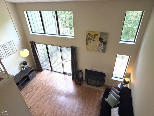9316 S Lake Ridge Drive, Bloomington, IN 47401