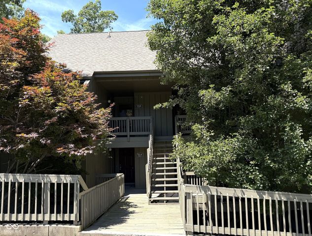 9316 S Lake Ridge Drive, Bloomington, IN 47401