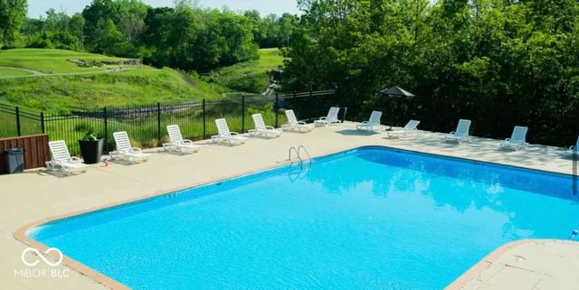 9316 S Lake Ridge Drive, Bloomington, IN 47401