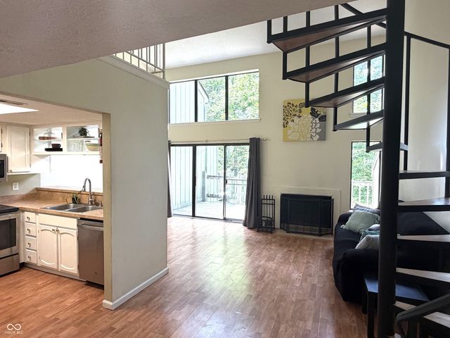 9316 S Lake Ridge Drive, Bloomington, IN 47401