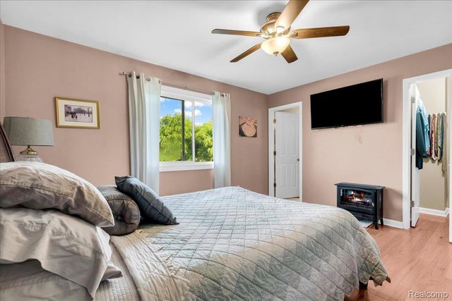 731 Berkshire Drive, Saline, MI 48176