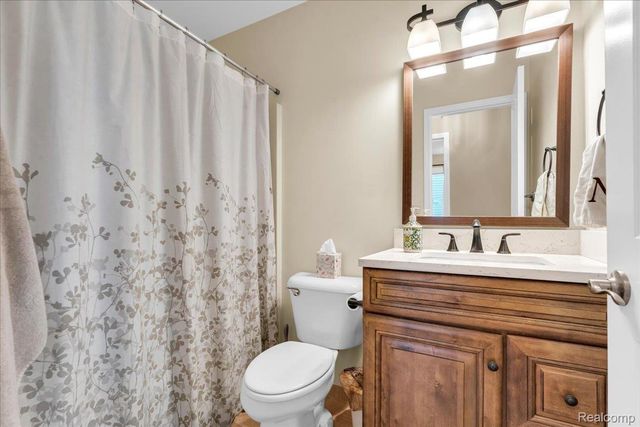 731 Berkshire Drive, Saline, MI 48176