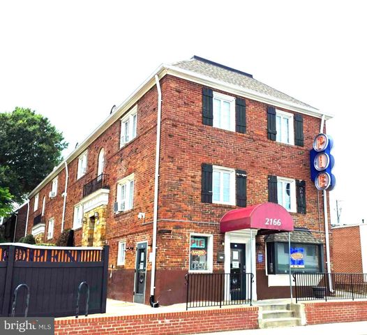 4782 21ST RD N, Arlington, VA 22207
