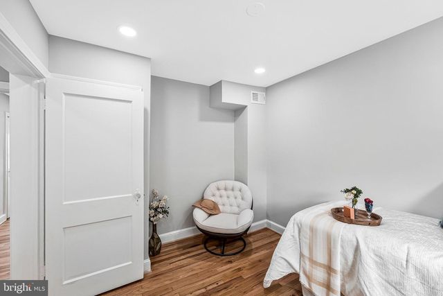 4782 21ST RD N, Arlington, VA 22207
