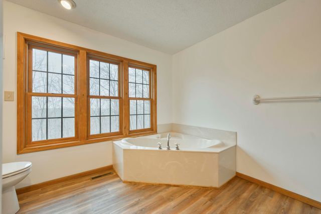 207 Mahogany Lane, Ozark, MO 65721