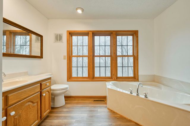 207 Mahogany Lane, Ozark, MO 65721