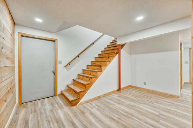 207 Mahogany Lane, Ozark, MO 65721