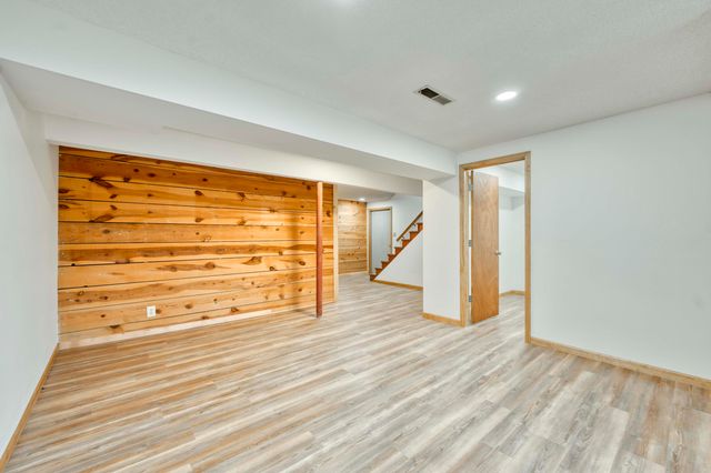 207 Mahogany Lane, Ozark, MO 65721