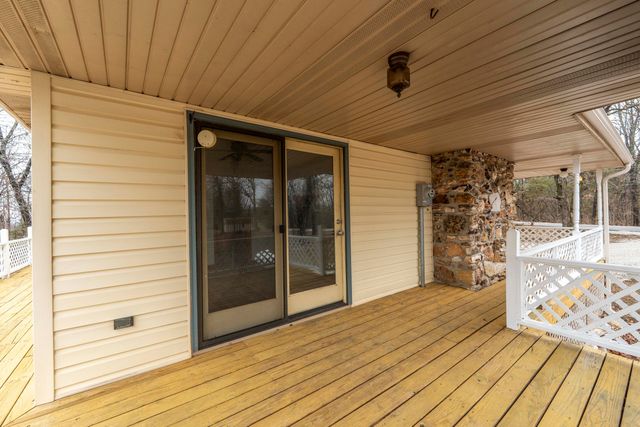 207 Mahogany Lane, Ozark, MO 65721