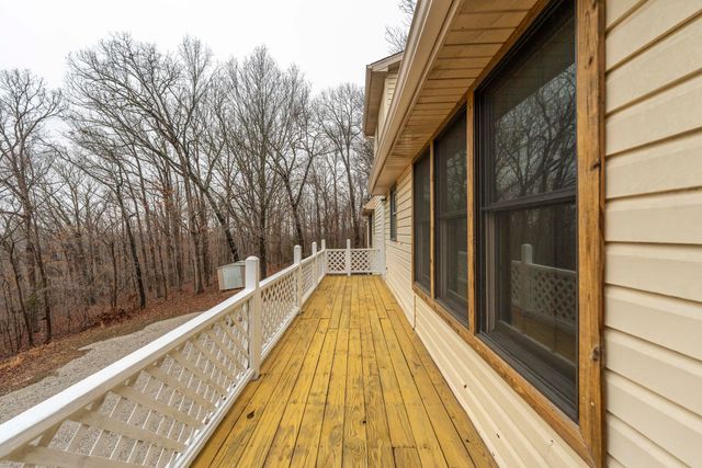 207 Mahogany Lane, Ozark, MO 65721