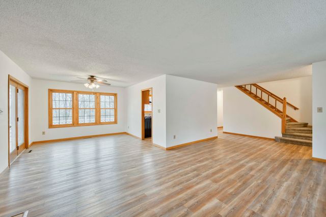 207 Mahogany Lane, Ozark, MO 65721