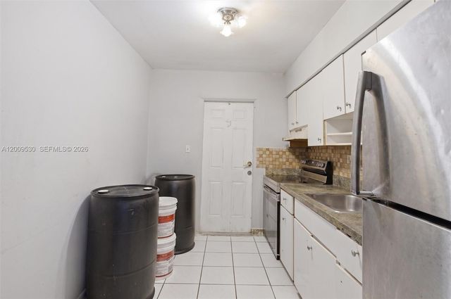 16030 NE 19th Pl, North Miami Beach, FL 33162