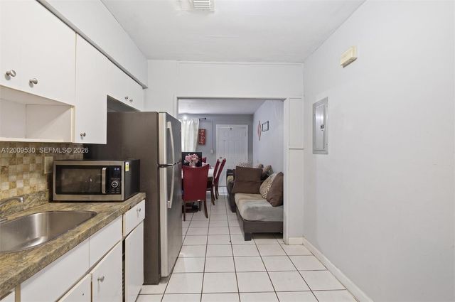 16030 NE 19th Pl, North Miami Beach, FL 33162