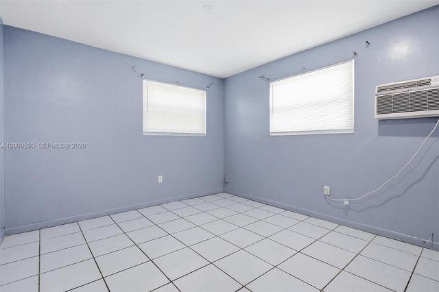 16030 NE 19th Pl, North Miami Beach, FL 33162