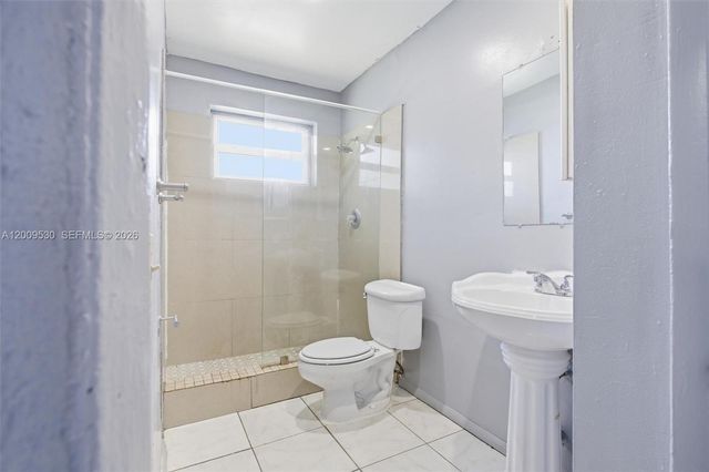 16030 NE 19th Pl, North Miami Beach, FL 33162