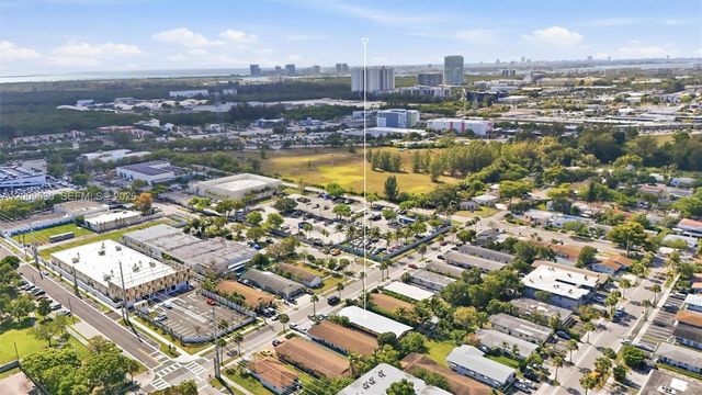 16030 NE 19th Pl, North Miami Beach, FL 33162