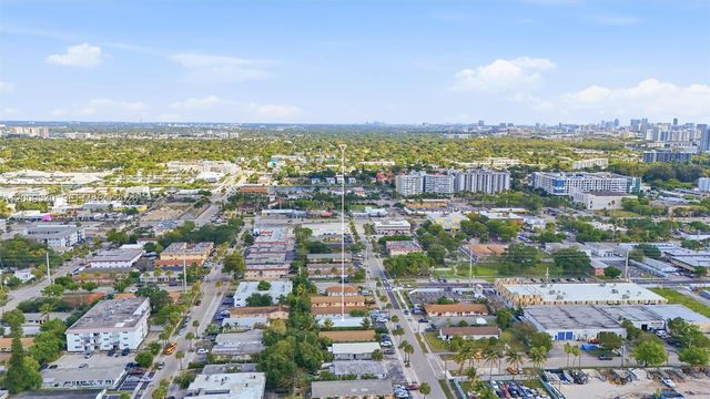 16030 NE 19th Pl, North Miami Beach, FL 33162