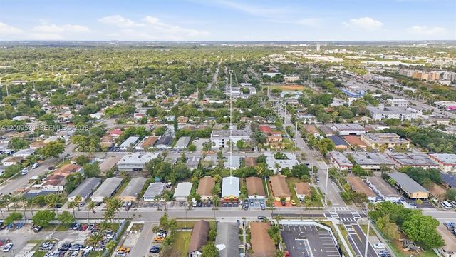 16030 NE 19th Pl, North Miami Beach, FL 33162