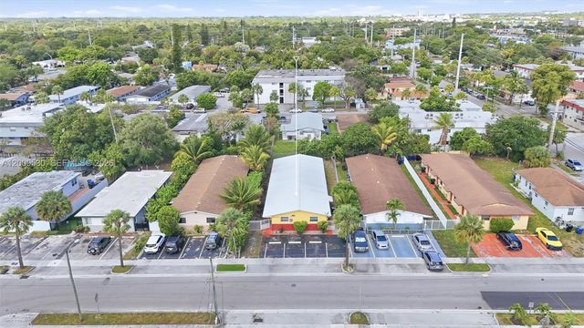 16030 NE 19th Pl, North Miami Beach, FL 33162