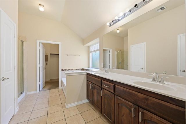 2405 NW 158th Street, Edmond, OK 73013