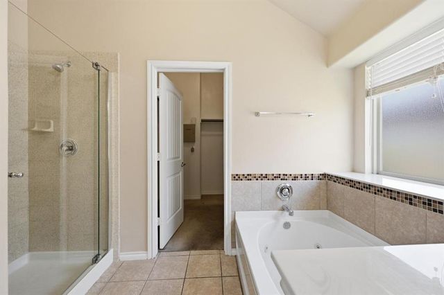 2405 NW 158th Street, Edmond, OK 73013