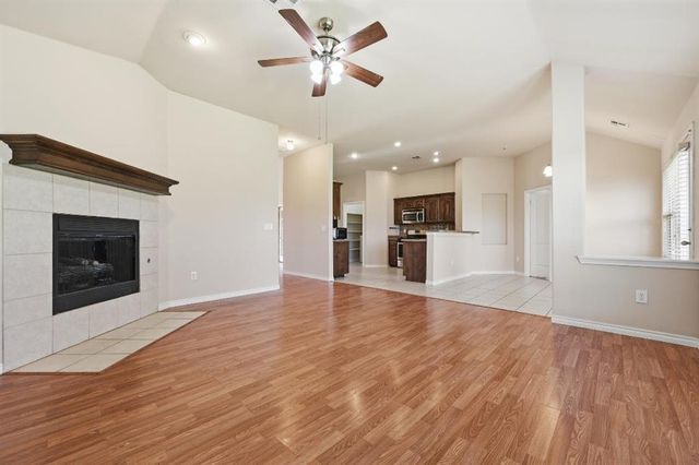 2405 NW 158th Street, Edmond, OK 73013