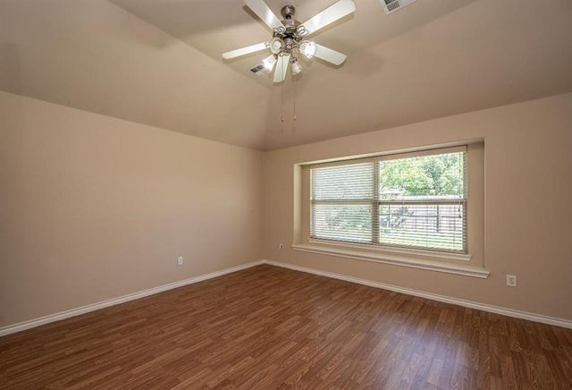 2405 NW 158th Street, Edmond, OK 73013